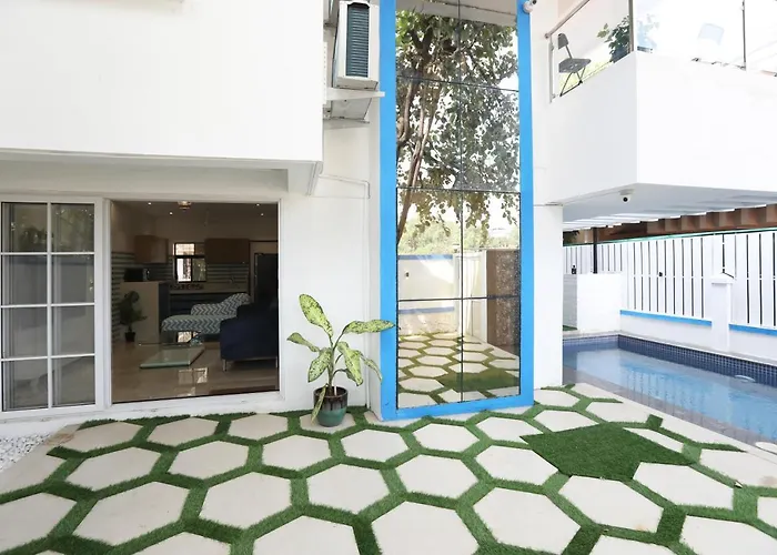 Cozy Nook- Artsy 3Bhk With Private Pool- Lonavala By Staymonkey
